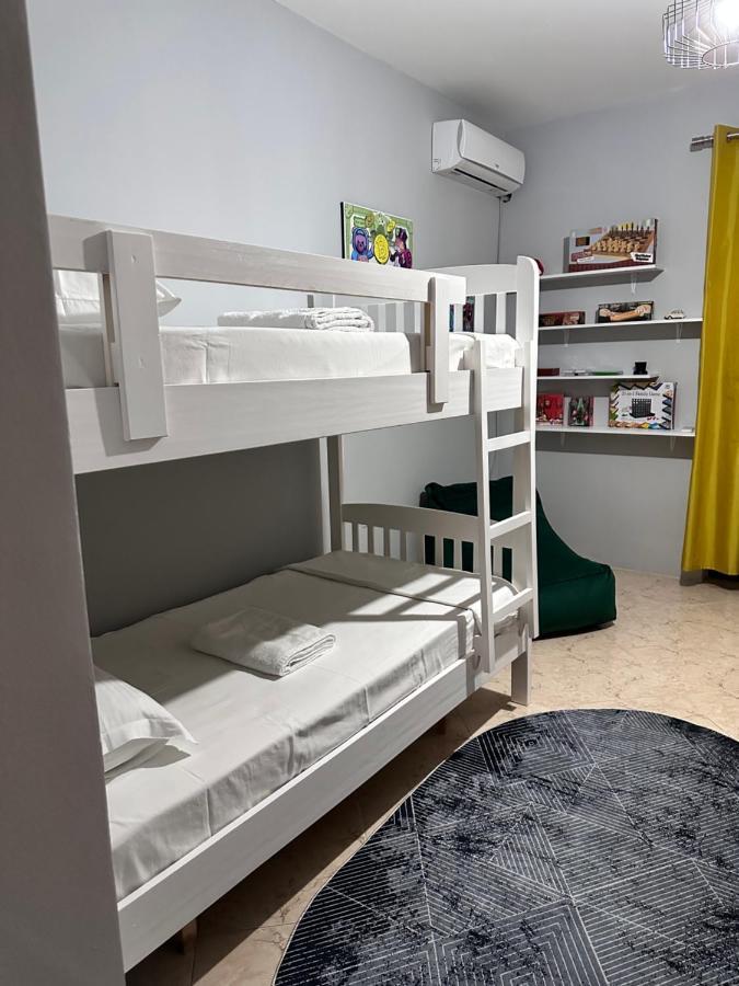 Super House Blloku - 3 Rooms Tirana Eksteriør billede